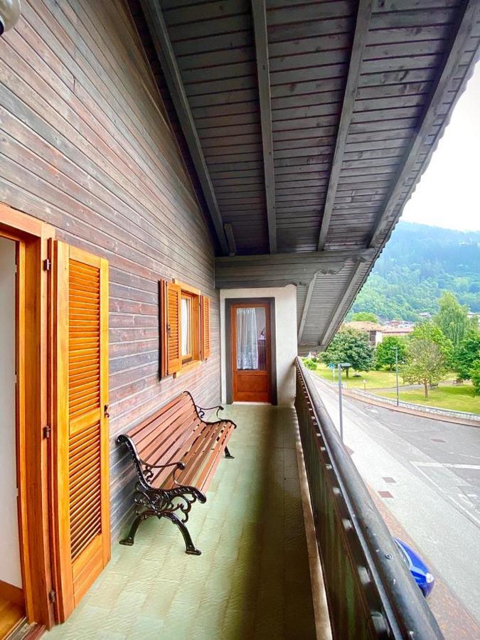 Casa Ortensia Pellizzano Exteriör bild